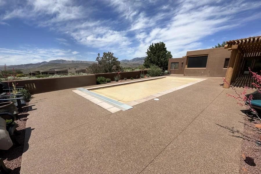 Wide sealed paver driveway luxury home St. George