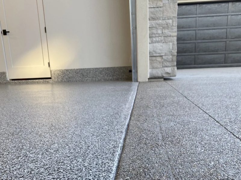 Residential garage epoxy floor coating — blue flake system St. George Utah