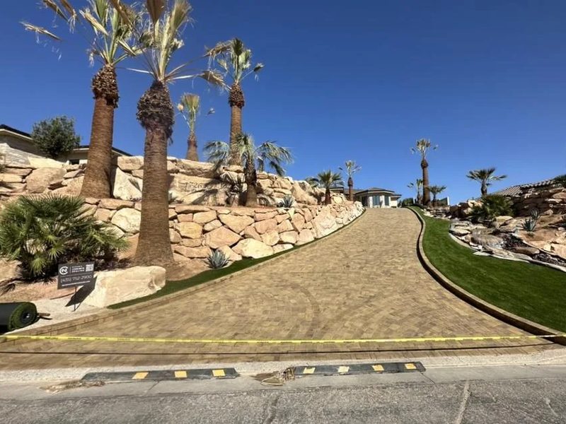 Estate paver driveway sealed St. George Utah — Nichols Concrete Sealing